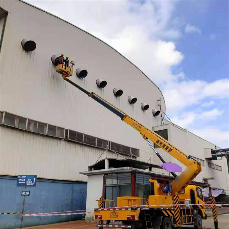 鼓楼高空作业车出租服务：专业广告牌安装解决方案